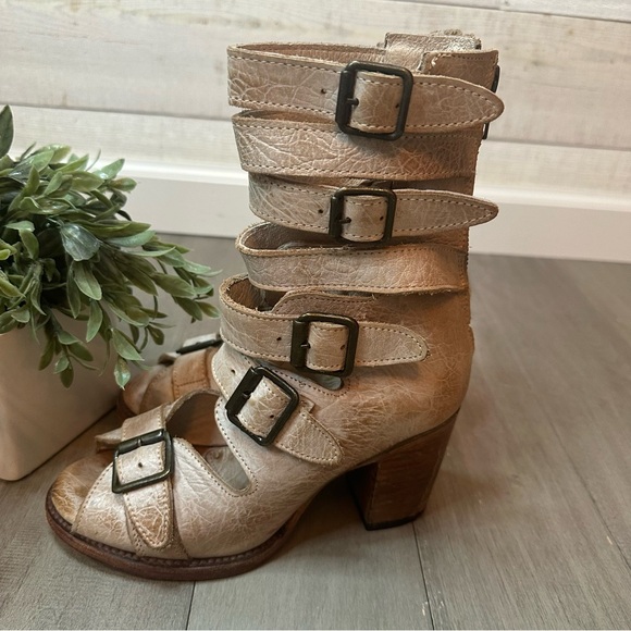 Freebird by Steven Bond Taupe Size 7 - Picture 5 of 12